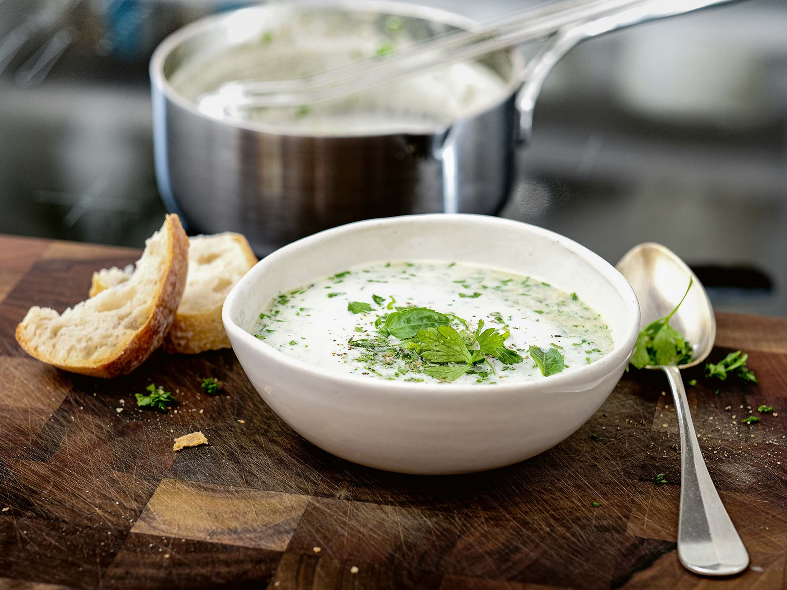 Kräutersüppchen mit Morcheln | Einfach Kochen by Meta Hiltebrand | Rezepte Kräutersüppchen mit Morcheln | Einfach Kochen by Meta Hiltebrand | Rezepte