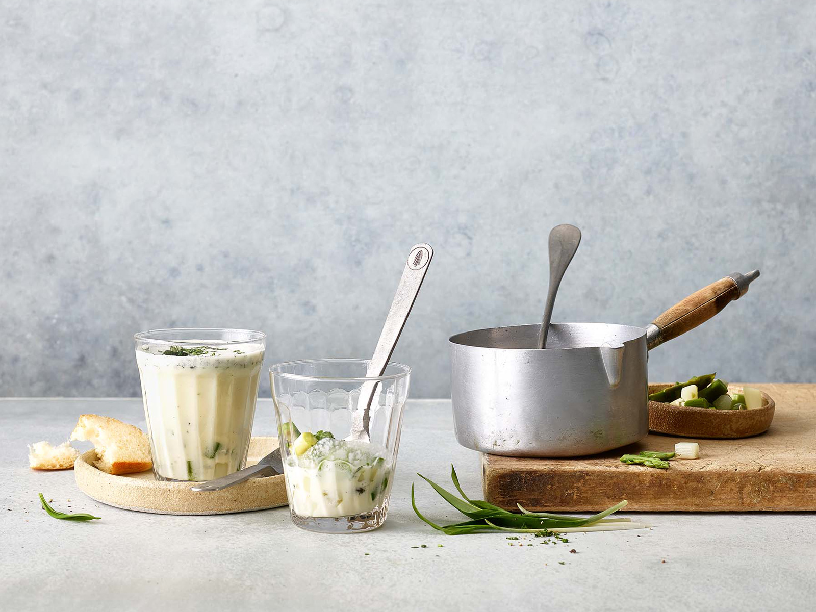 Spargelsuppe mit Bärlauch und Käse | Einfach Kochen by Meta Hiltebrand ...