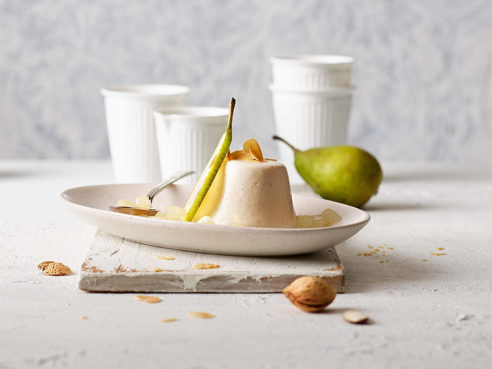 Blancmanger mit Birnen | Einfach Kochen by Meta Hiltebrand | Rezepte