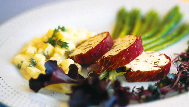 Geflügelterrine im Bündnerfleischmantel | Einfach Kochen by Meta ... Geflügelterrine im Bündnerfleischmantel | Einfach Kochen by Meta ...