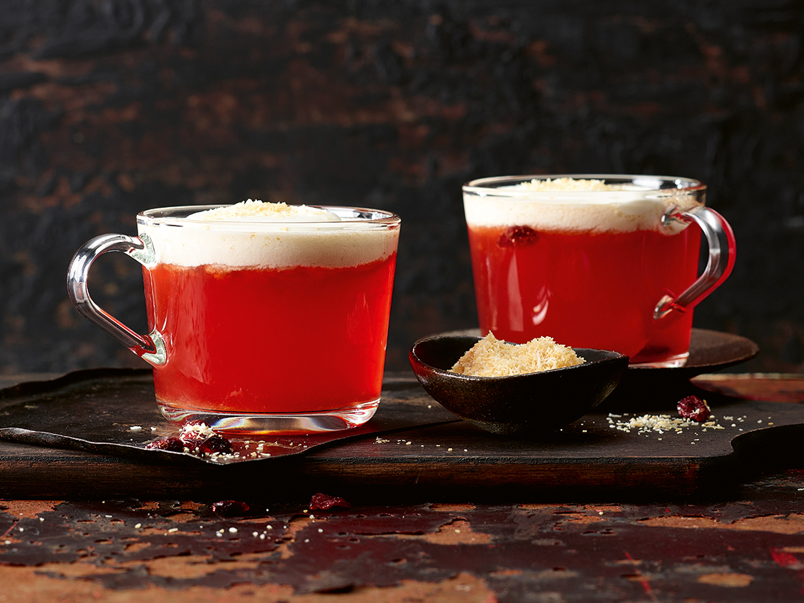 Cranberry-Punsch mit Kokoscreme | Einfach Kochen by Meta Hiltebrand ... Cranberry-Punsch mit Kokoscreme | Einfach Kochen by Meta Hiltebrand ...