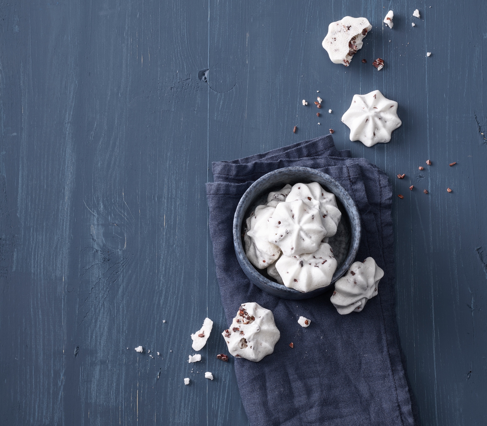 Einfache Baiserguetzli mit Kakaosplittern | Einfach Kochen by Meta ... Einfache Baiserguetzli mit Kakaosplittern | Einfach Kochen by Meta ...